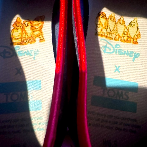 TOMS Limited Edition Womens Alpargata Blue Snow White Canvas Shoes NWOT 6.5W - Picture 3 of 9